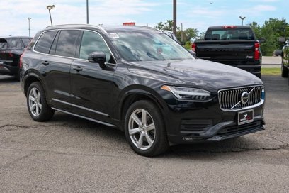 Used 2021 Volvo XC90 T5 Momentum w/ Protection Package Premier