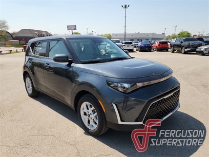 New 2025 Kia Soul LX