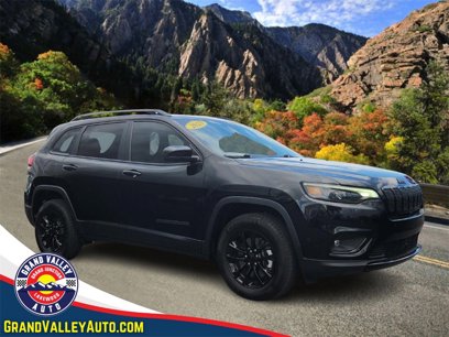Used 2023 Jeep Cherokee Altitude Lux