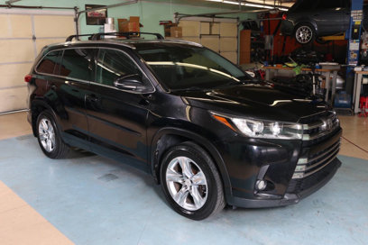Used 2017 Toyota Highlander AWD V6