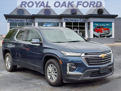 Used 2023 Chevrolet Traverse LT