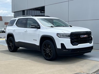 Used 2022 GMC Acadia SLE w/ Driver Convenience Package