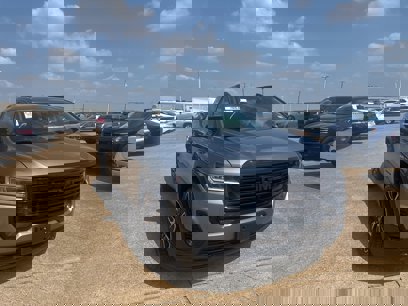Used 2021 GMC Acadia SLE w/ Driver Convenience Package