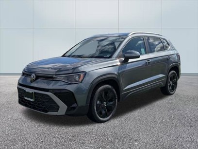 New 2025 Volkswagen Taos SE