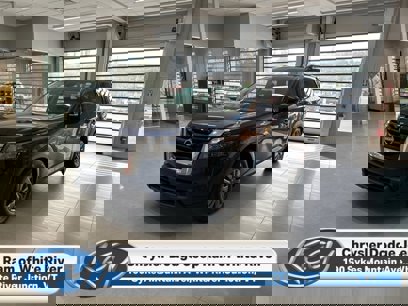 Used 2024 Nissan Pathfinder SV
