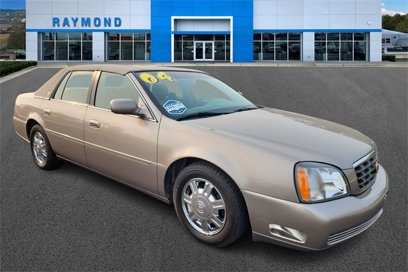 Used 2004 Cadillac De Ville w/ Equipment Group