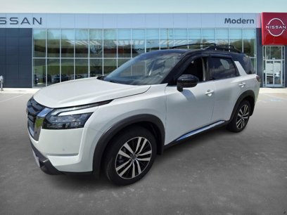 New 2025 Nissan Pathfinder Platinum