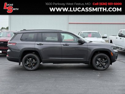New 2025 Jeep Grand Cherokee L Limited w/ Black Appearance Package