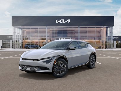 New 2025 Kia EV6 Light w/ Light LR Technology Package