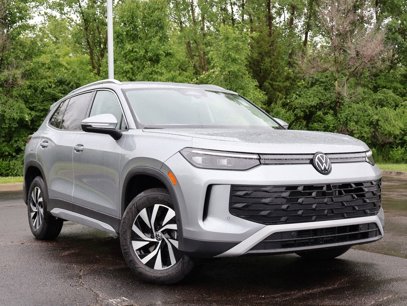 New 2025 Volkswagen Tiguan S
