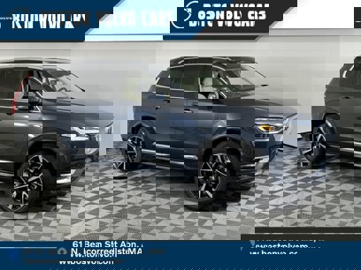 New 2025 Volvo XC90 B6 Plus w/ Protection Package Premier