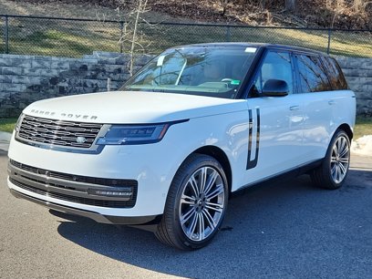 New 2025 Land Rover Range Rover SE