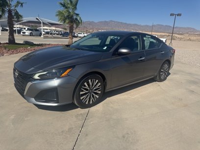 Used 2023 Nissan Altima 2.5 SV