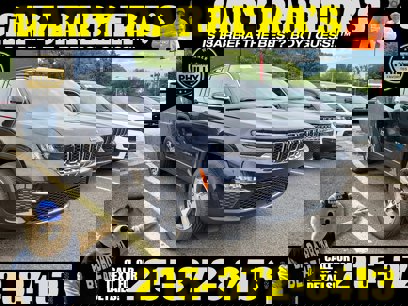 New 2023 Jeep Grand Cherokee 4WD 4xe