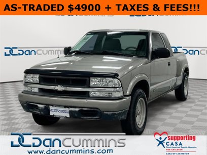 Used 2002 Chevrolet S10 Pickup LS w/ LS Preferred Equipment Group