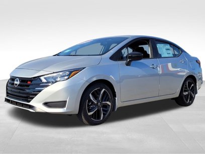 New 2025 Nissan Versa SR w/ Trunk Package