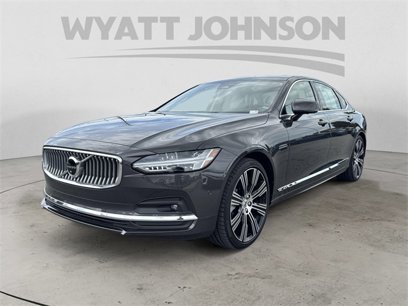 Used 2023 Volvo S90 B6 Plus w/ Protection Package Premier