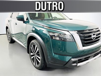 New 2025 Nissan Pathfinder Platinum w/ Cargo Package