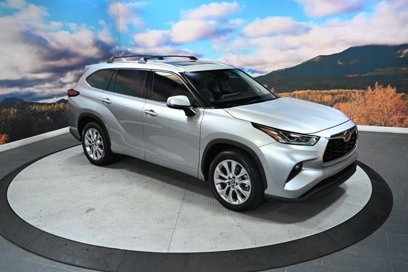 Used 2021 Toyota Highlander Limited