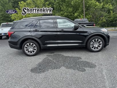 Used 2025 Ford Explorer Platinum