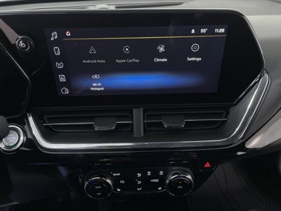 New 2025 Chevrolet Trax RS w/ Sunroof Package