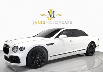 Used 2021 Bentley Flying Spur V8