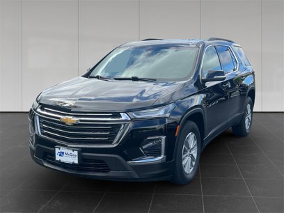 Used 2022 Chevrolet Traverse LT