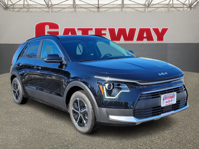 New 2024 Kia Niro EX