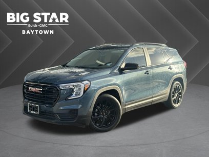 Used 2024 GMC Terrain SLE w/ Driver Convenience Package