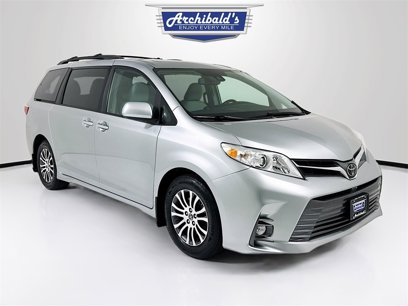 Used 2019 Toyota Sienna XLE