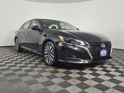 Used 2024 Nissan Altima 2.5 SV
