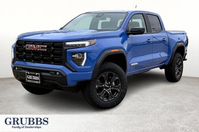 New 2025 GMC Canyon Elevation w/ Convenience Package