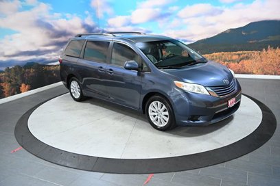 Used 2015 Toyota Sienna LE