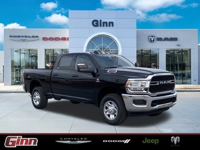 New 2024 RAM 2500 Tradesman w/ Chrome Appearance Group