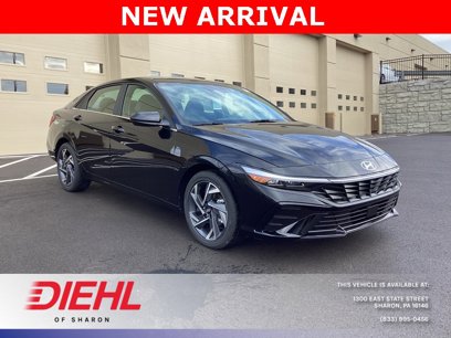 Certified 2025 Hyundai Elantra SEL w/ Cargo Package