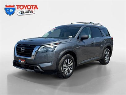 Used 2024 Nissan Pathfinder SL