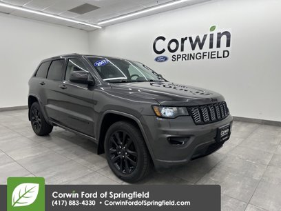 Used 2017 Jeep Grand Cherokee Altitude