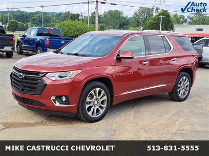 Used 2020 Chevrolet Traverse Premier w/ LPO, Black Accent Package
