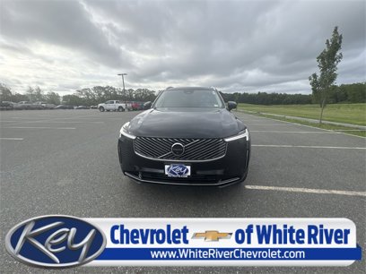 Used 2025 Volvo XC90 T8 Ultra w/ Protection Package Premier