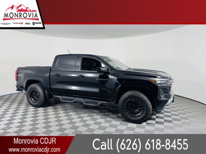 Used 2024 Chevrolet Colorado Z71 w/ Z71 Convenience Package 2