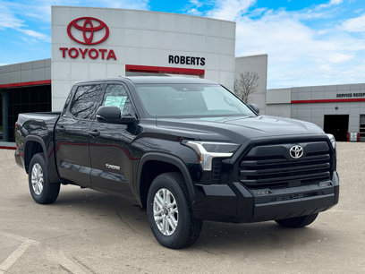 Used 2025 Toyota Tundra SR5 w/ SR5 Convenience Package