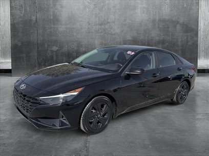 Used 2023 Hyundai Elantra SEL