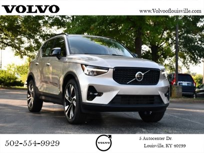 Used 2023 Volvo XC40 B5 Plus w/ Driver Assist Package