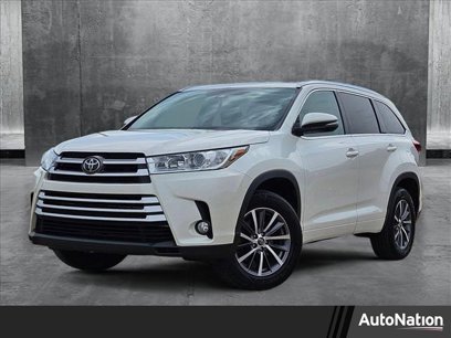 Used 2017 Toyota Highlander XLE