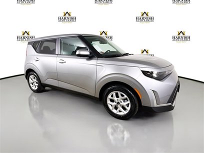 New 2025 Kia Soul LX