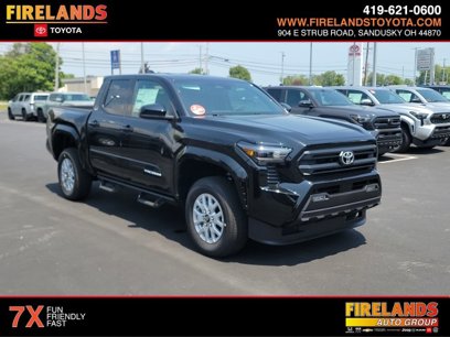 New 2025 Toyota Tacoma SR5