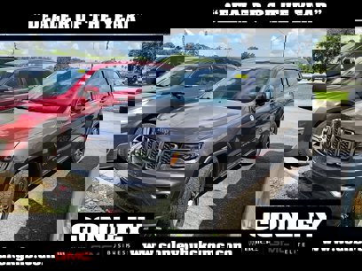Used 2017 Jeep Grand Cherokee Trailhawk w/ Trailhawk Luxury Group