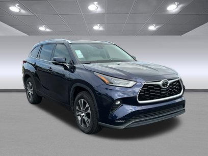 Used 2021 Toyota Highlander XLE