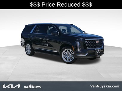 Used 2025 Cadillac Escalade ESV Premium Luxury