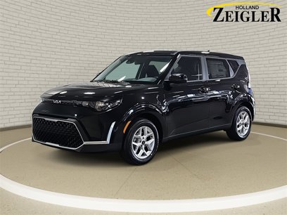 New 2025 Kia Soul LX